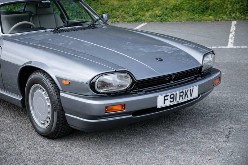 Image 8/36 of Jaguar XJR-S V12 Le Mans (1988)