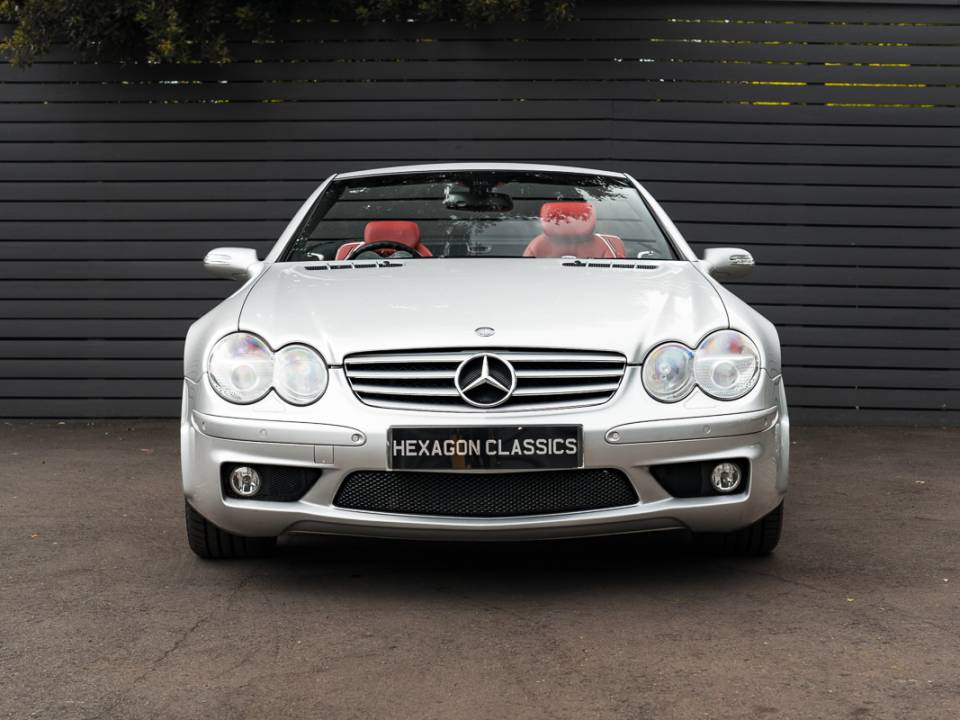 Image 14/41 of Mercedes-Benz SL 65 AMG (2004)