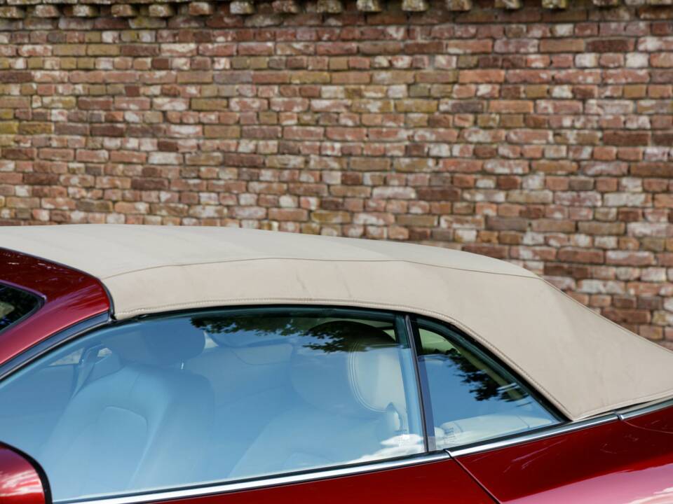 Image 12/50 of Jaguar XK (2011)