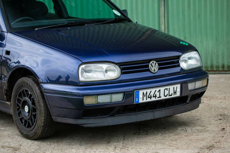 Bild 8/50 von Volkswagen Golf III Cabrio 2.0 (1995)