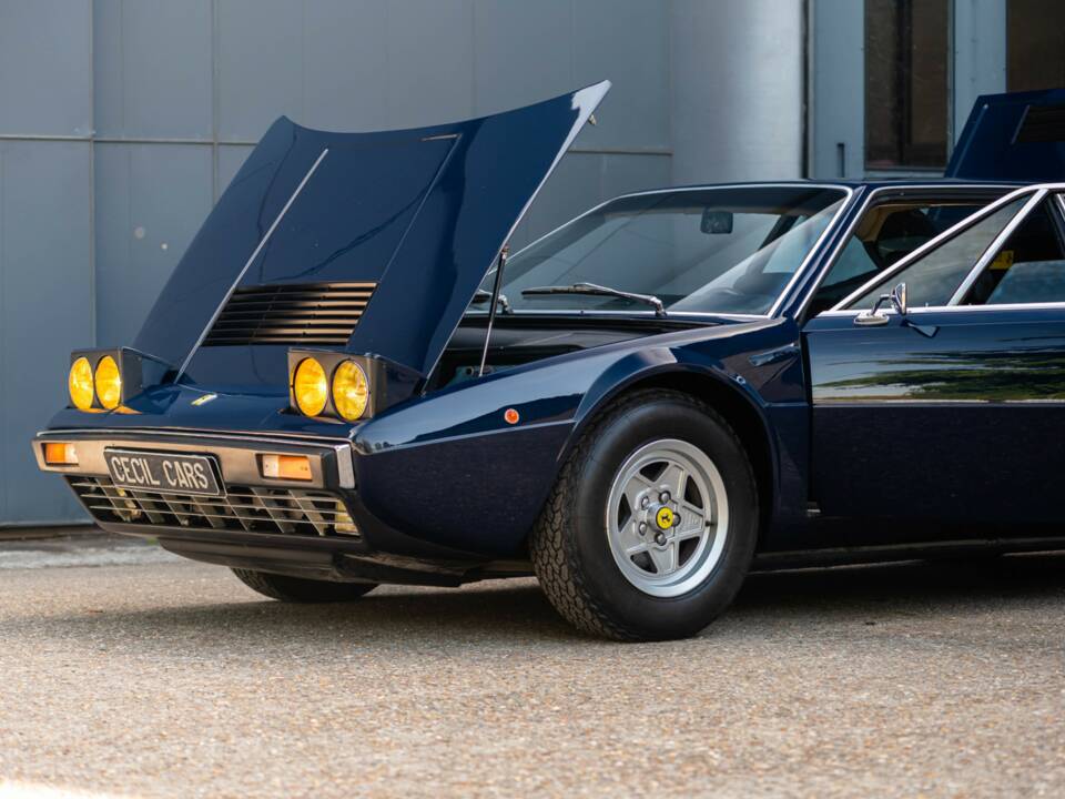 Image 3/22 of Ferrari Dino 308 GT4 (1977)