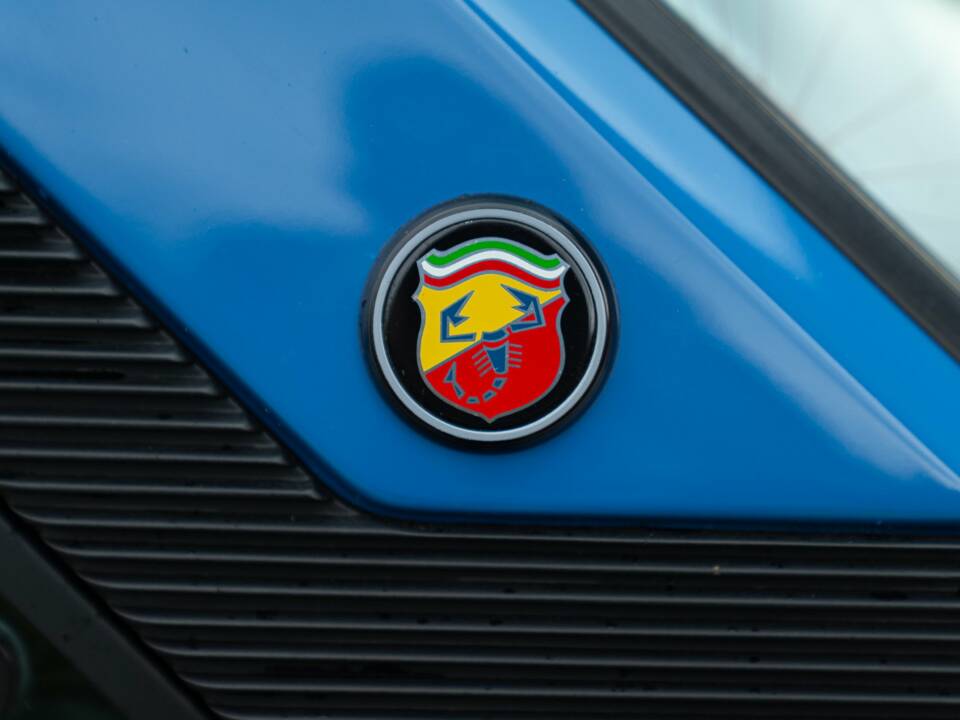 Image 30/50 of FIAT 131 Abarth Rally (1981)