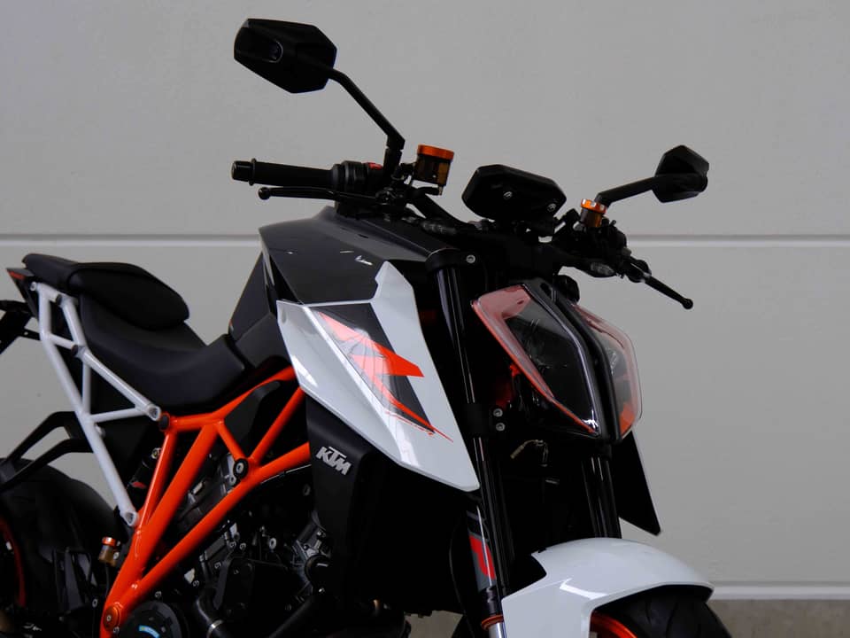 Image 19/83 of KTM 1290 Super Duke R (2018)