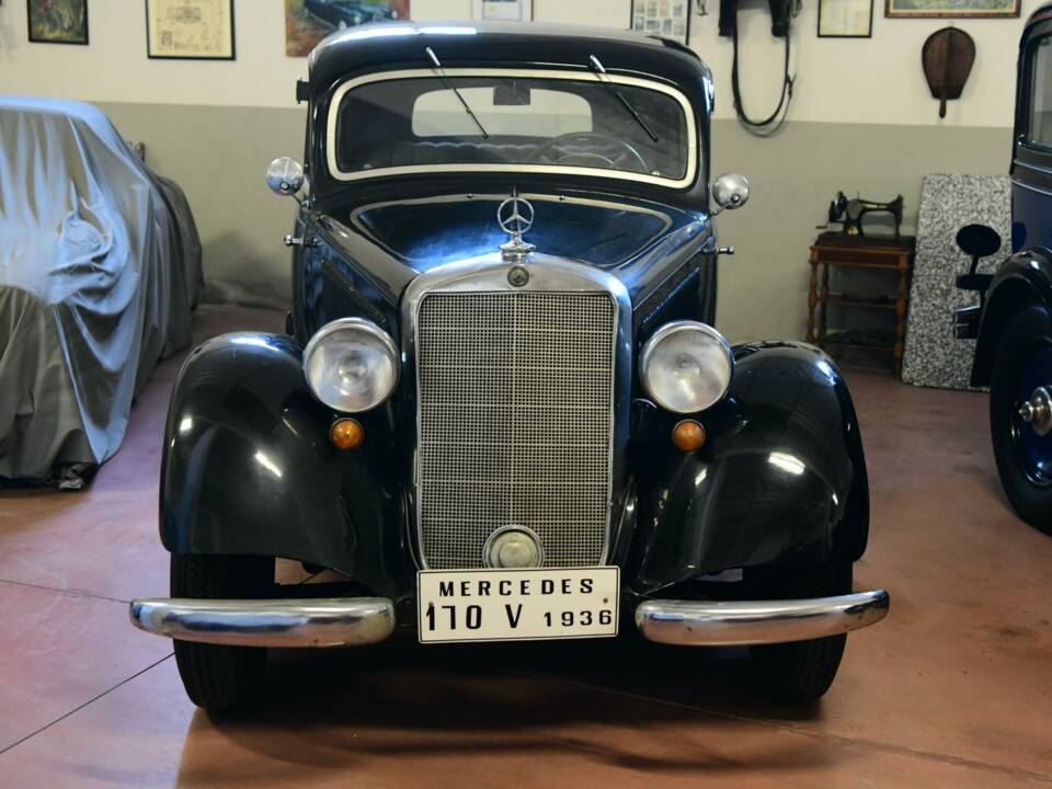 Image 3/50 de Mercedes-Benz 170 V Saloon (1938)