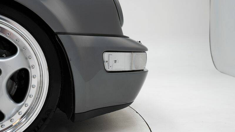 Image 12/15 of Porsche 911 Carrera 2 (1990)