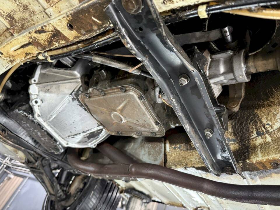 Bild 30/36 von Opel GT 1900 (1971)