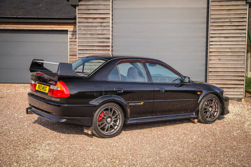 Image 30/50 of Mitsubishi Lancer Evolution V (1998)