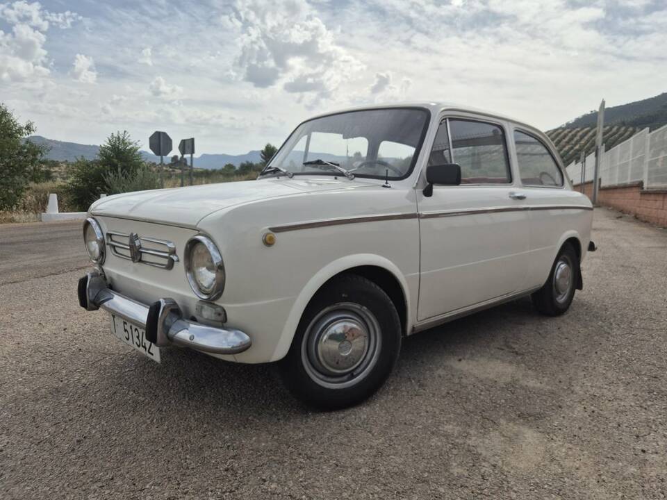 Bild 6/8 von SEAT 850 (1966)