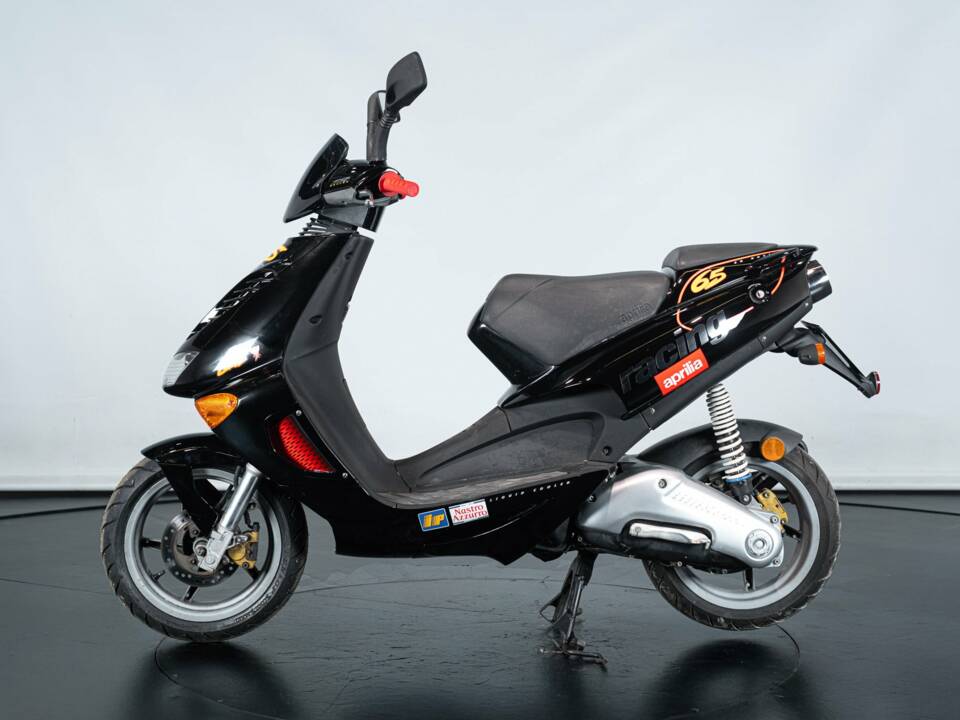 Image 1/21 of Aprilia DUMMY (1997)