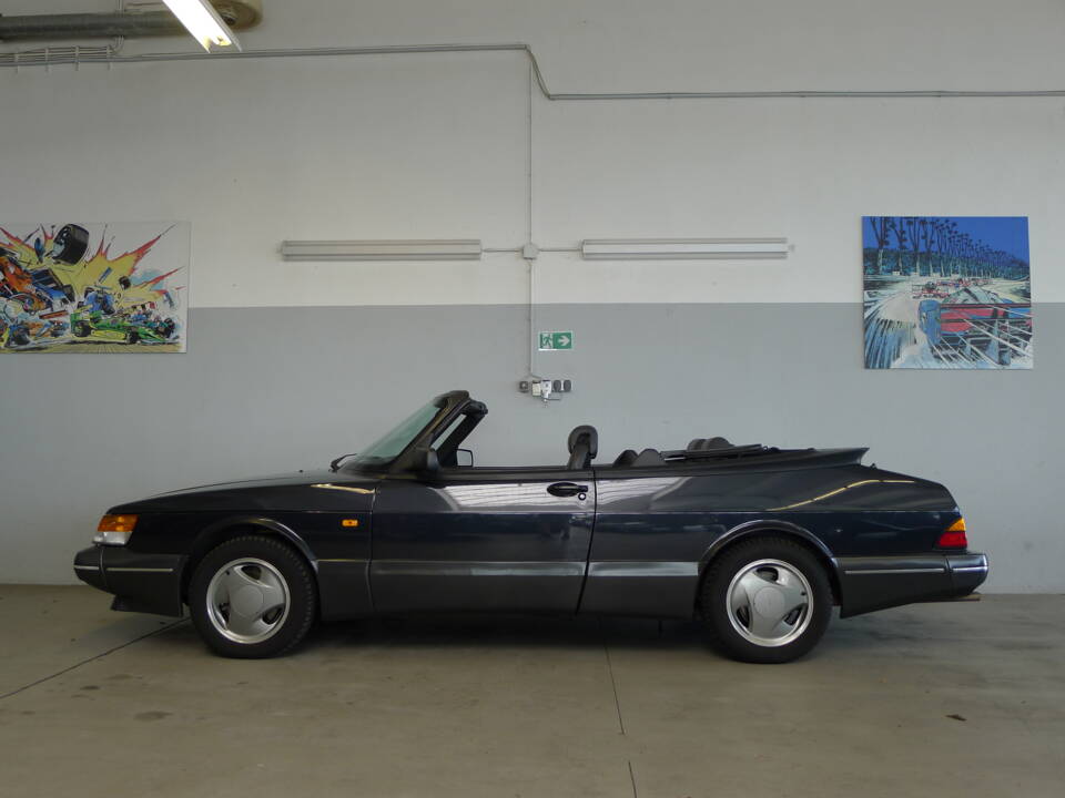 Image 26/42 of Saab 900 S (1993)