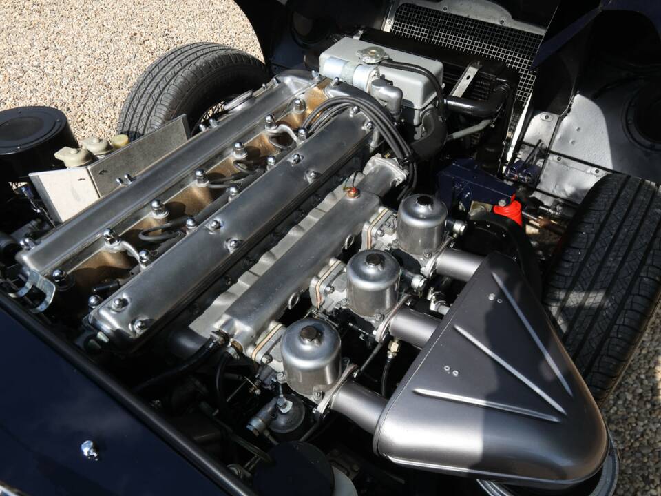 Imagen 26/50 de Jaguar E-Type 4.2 (1964)