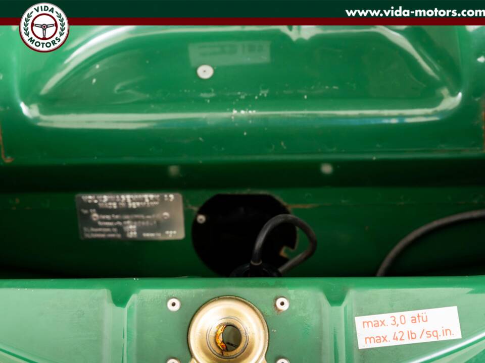 Image 8/14 of Volkswagen Käfer 1300 (1969)