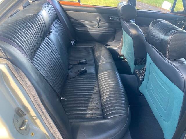 Image 14/60 of Jaguar XJ 6 4.2 (1972)