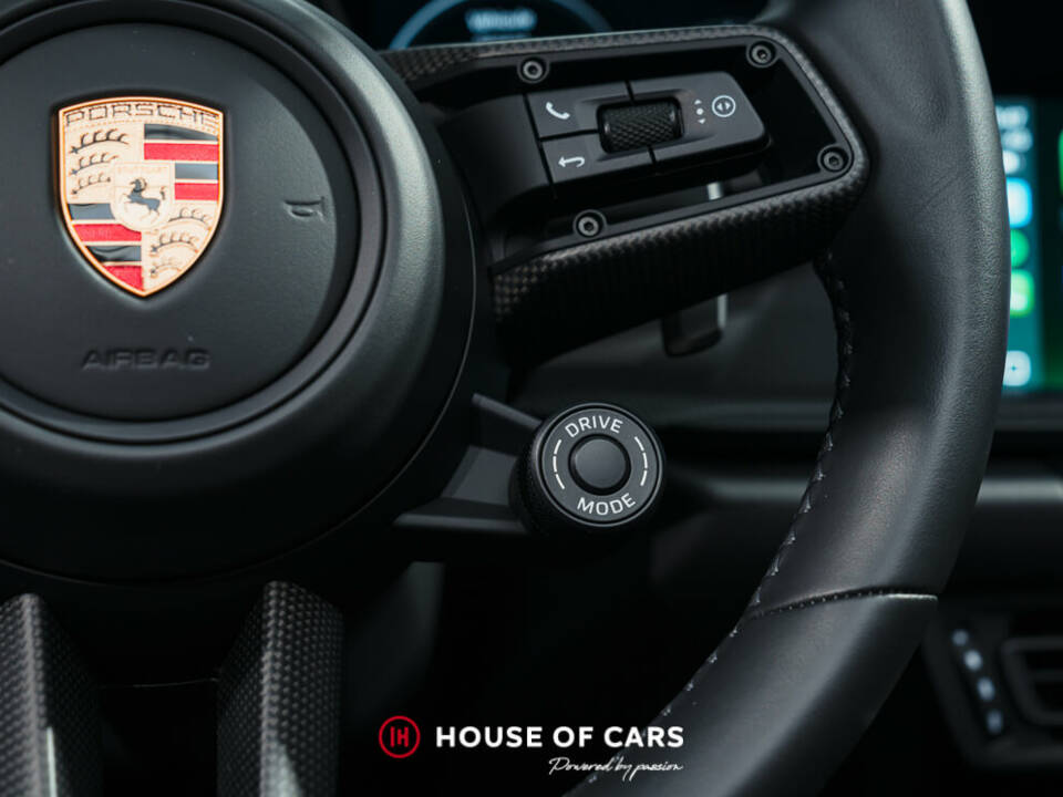 Image 21/25 of Porsche 911 Carrera 4 GTS (2023)