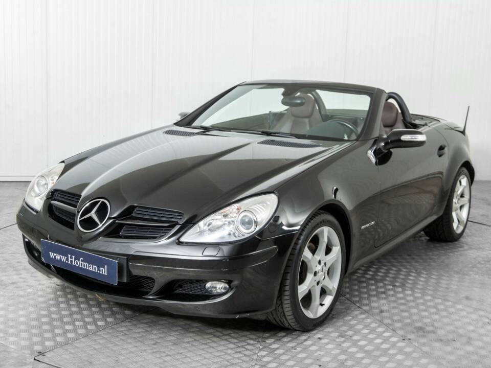 Immagine 18/50 di Mercedes-Benz SLK 200 Kompressor (2004)