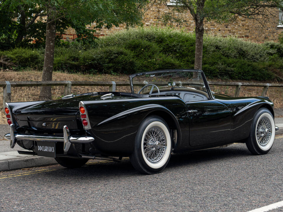 Immagine 3/28 di Daimler SP 250 (1961)