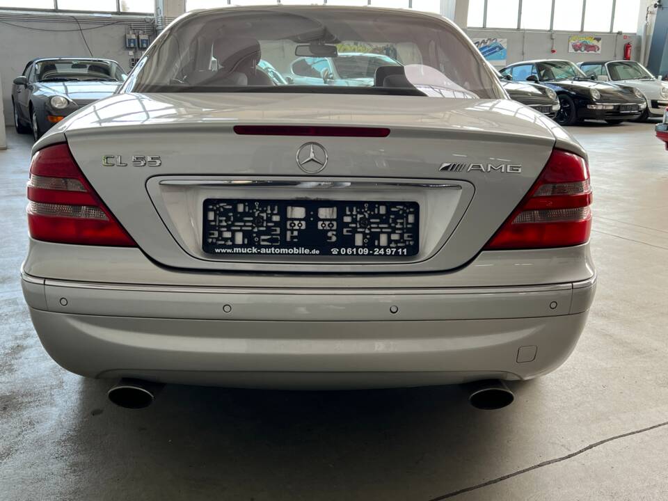 Image 9/28 of Mercedes-Benz CL 55 AMG (2002)