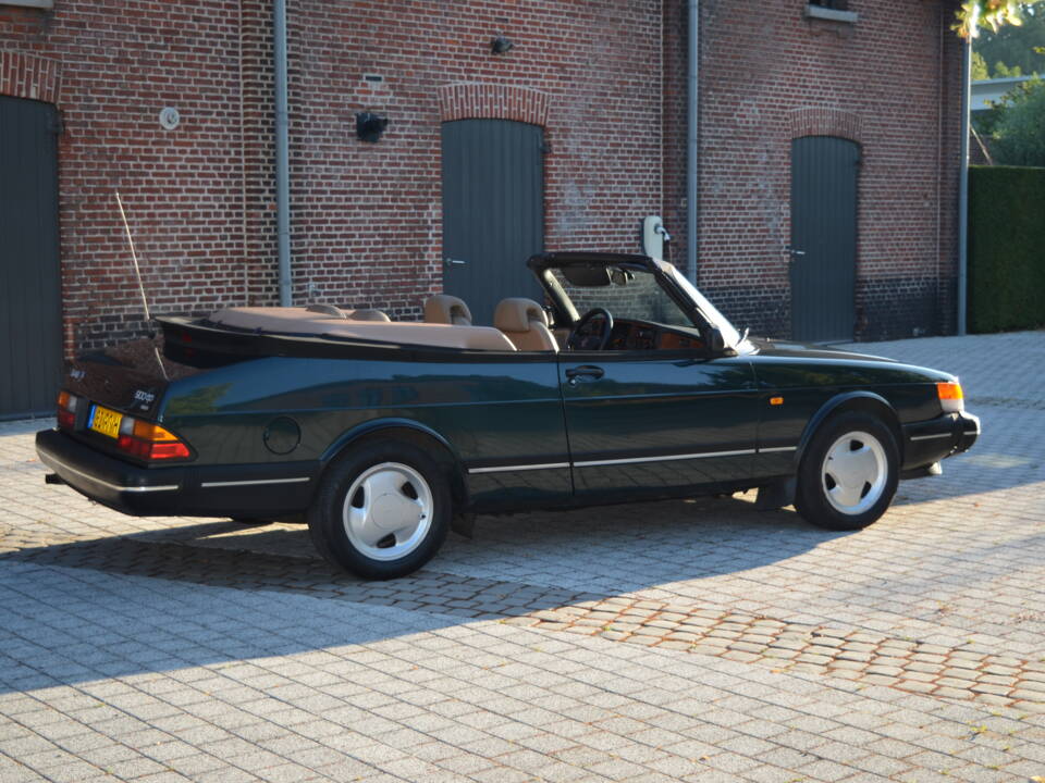 Image 3/17 of Saab 900 S (1992)