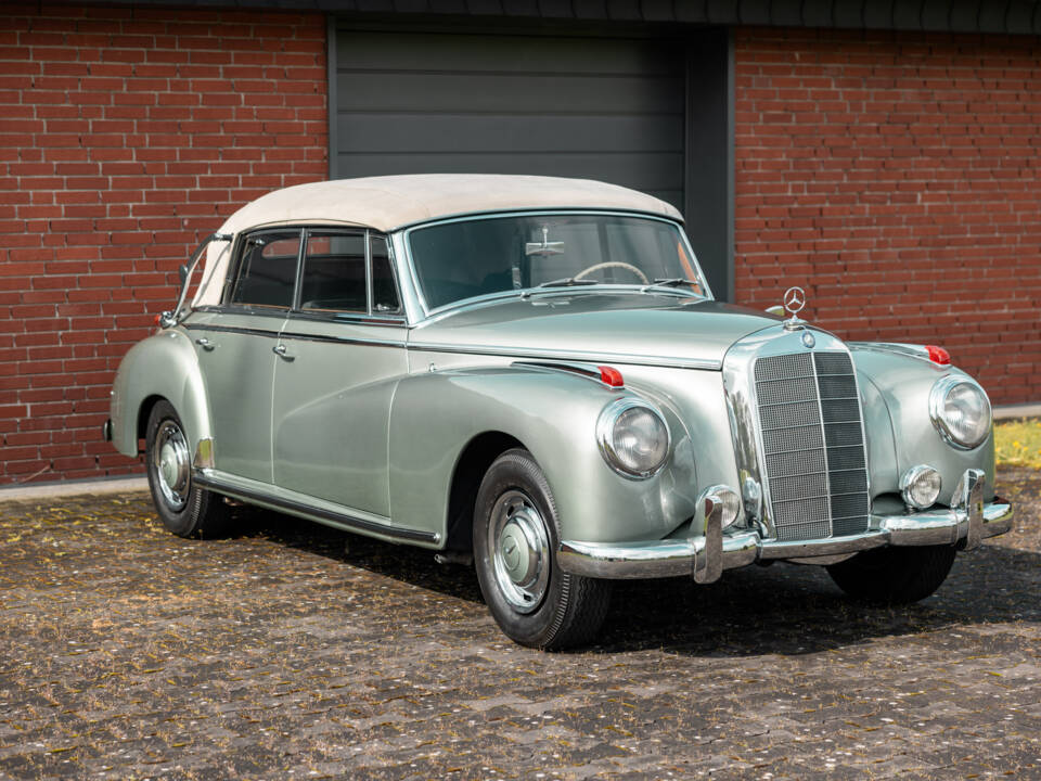 Image 10/31 de Mercedes-Benz 300 c Cabriolet D (1956)