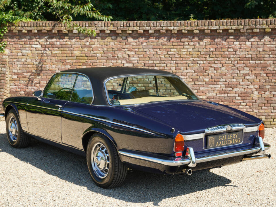 Imagen 34/50 de Jaguar XJ 6 C 4.2 (1977)