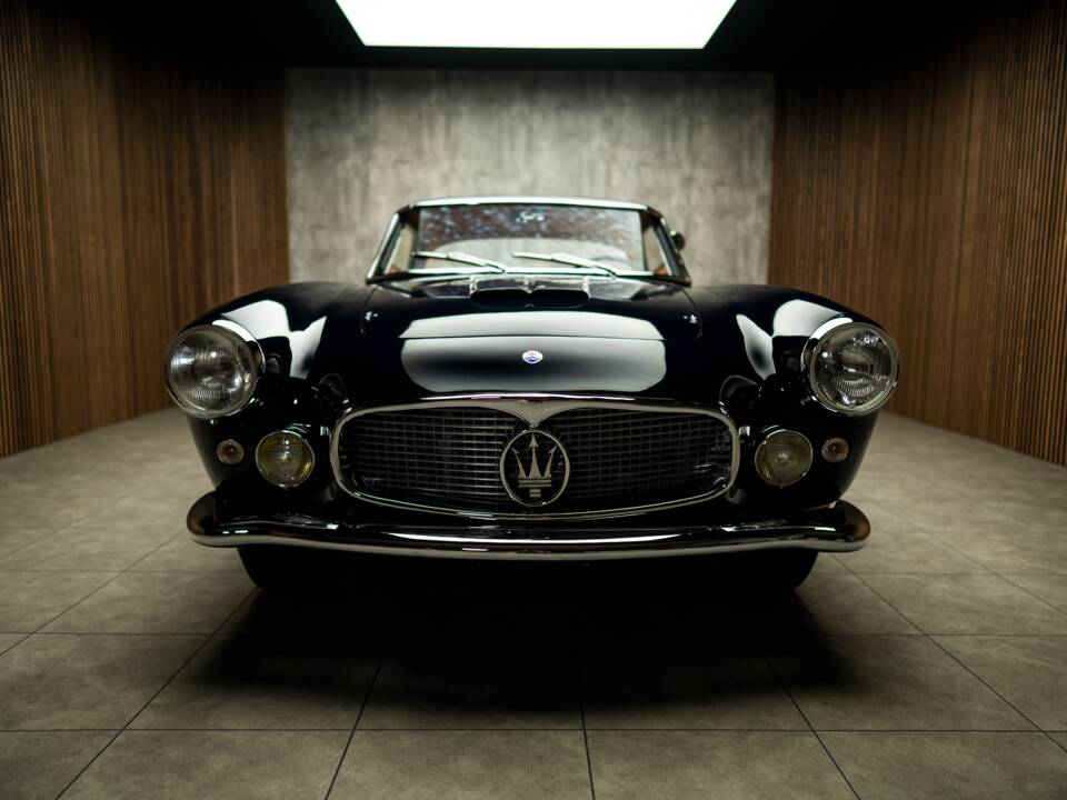 Image 2/92 of Maserati 3500 GT Touring (1957)