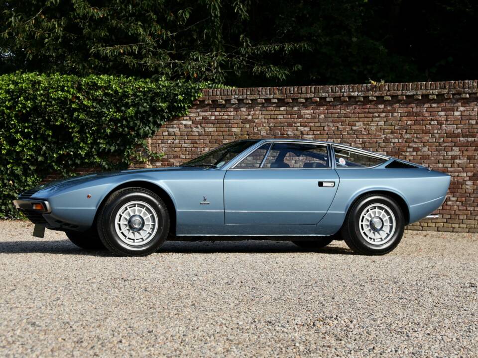 Image 17/50 of Maserati Khamsin (1976)