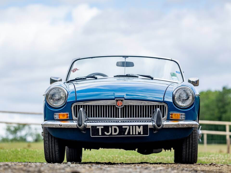 Imagen 17/50 de MG MGB (1973)