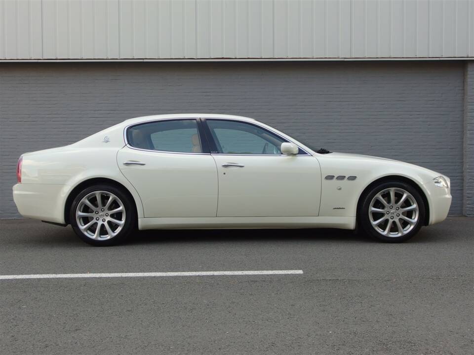 Immagine 6/100 di Maserati Quattroporte 4.2 (2007)