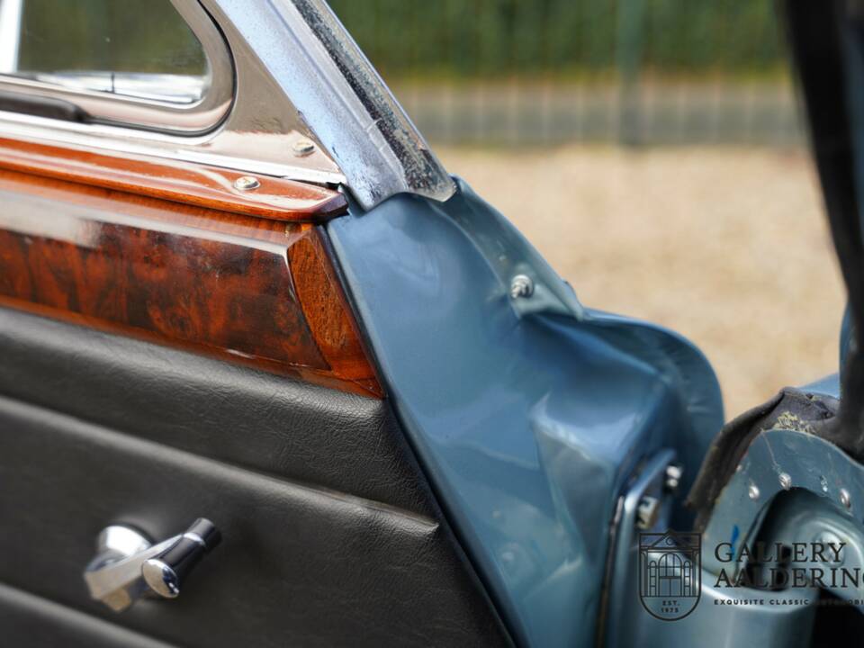 Bild 22/50 von Jaguar Mk II 3.8 (1962)