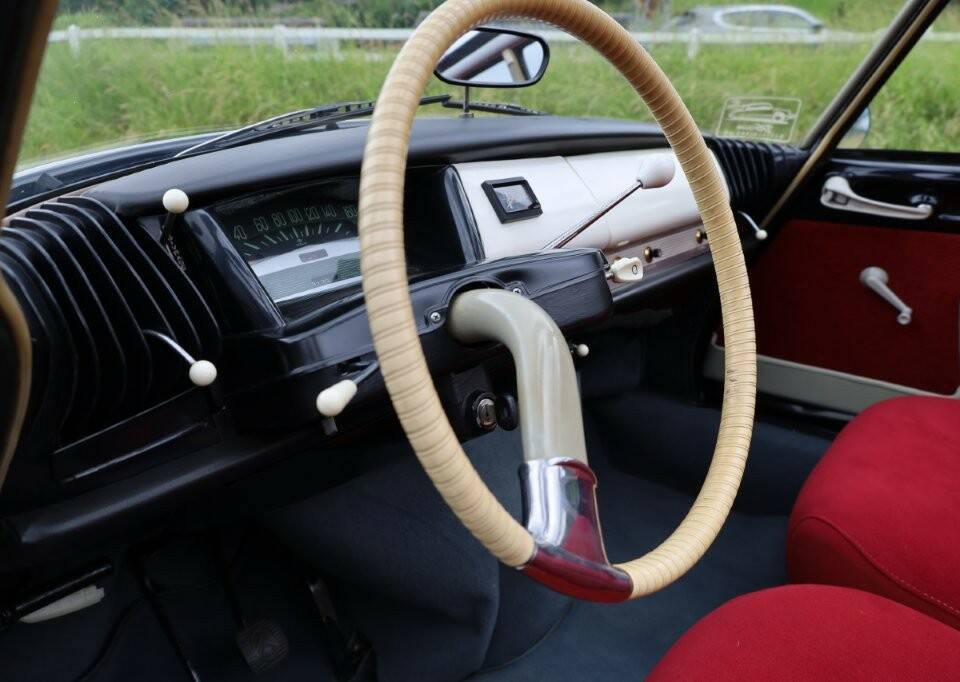Imagen 23/37 de Citroën ID 19 (1964)