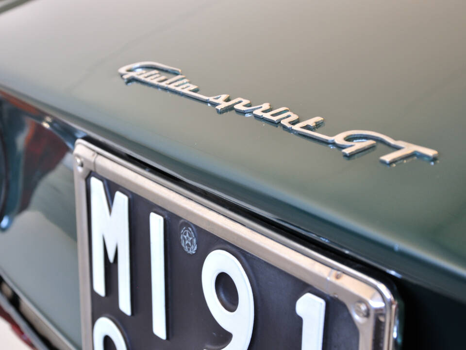 Image 23/65 of Alfa Romeo Giulia 1600 Sprint GT (1964)