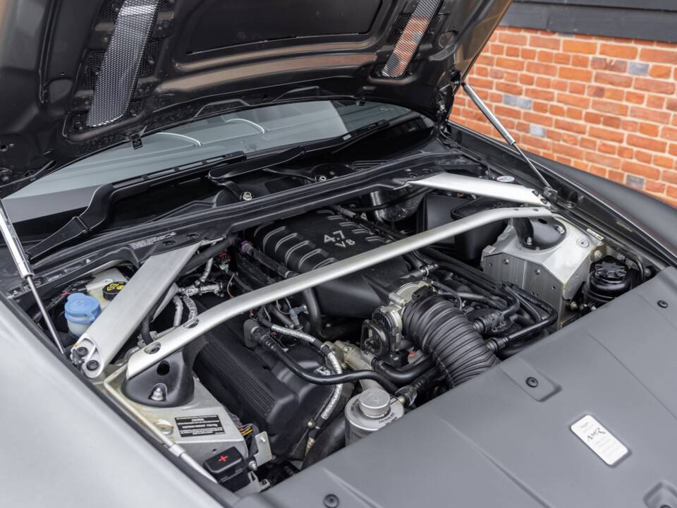 Afbeelding 9/75 van Aston Martin V12 Vantage AMR Roadster (2018)