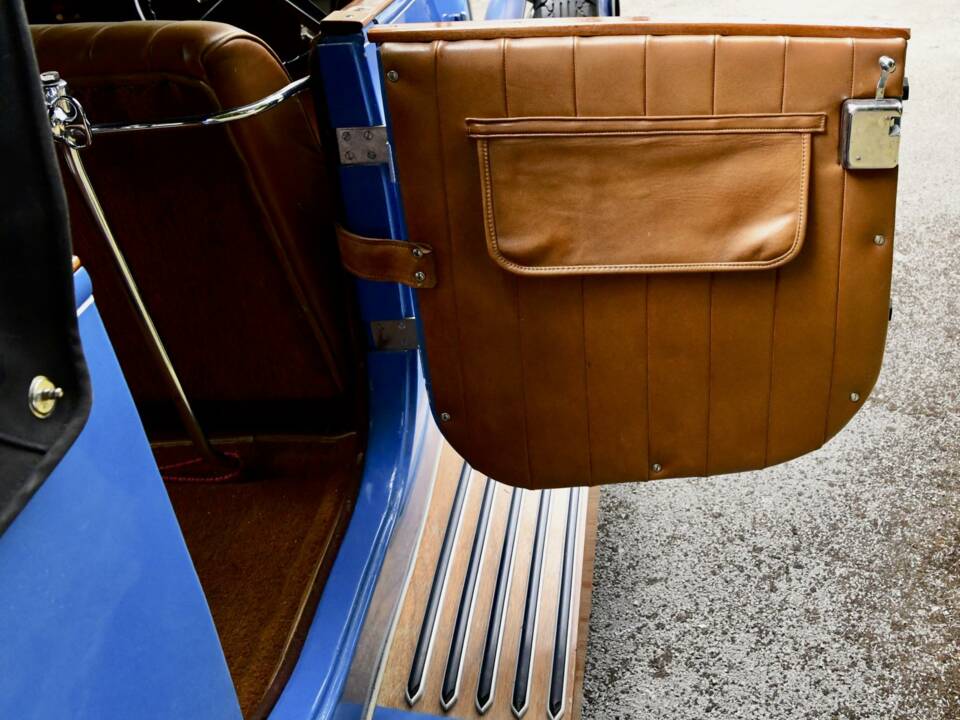 Immagine 24/50 di Lanchester 30 HP (1931)