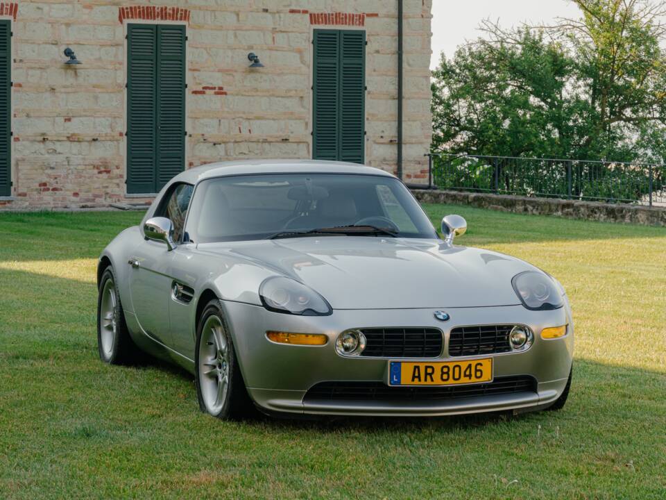 Image 20/185 of BMW Z8 (2001)