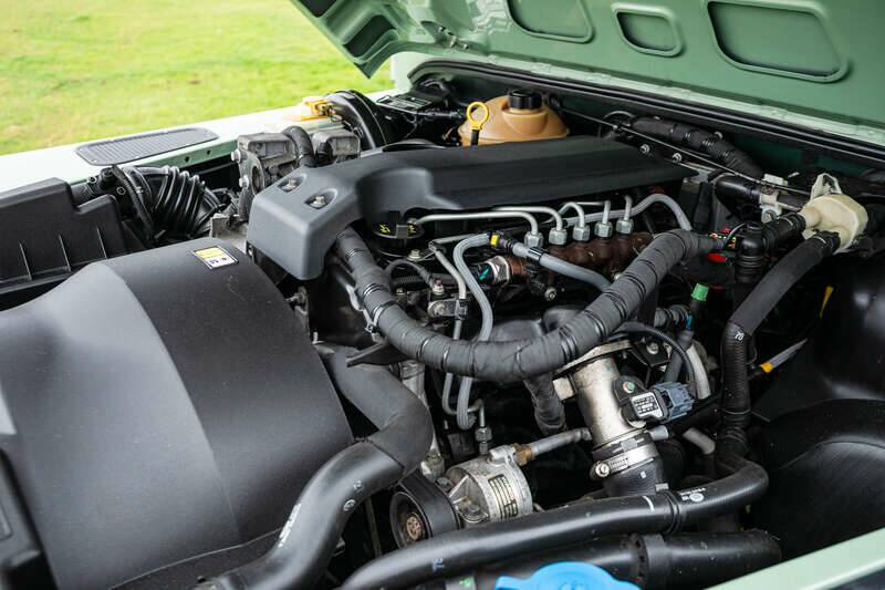 Image 15/39 of Land Rover Defender 90 TD4 (2008)