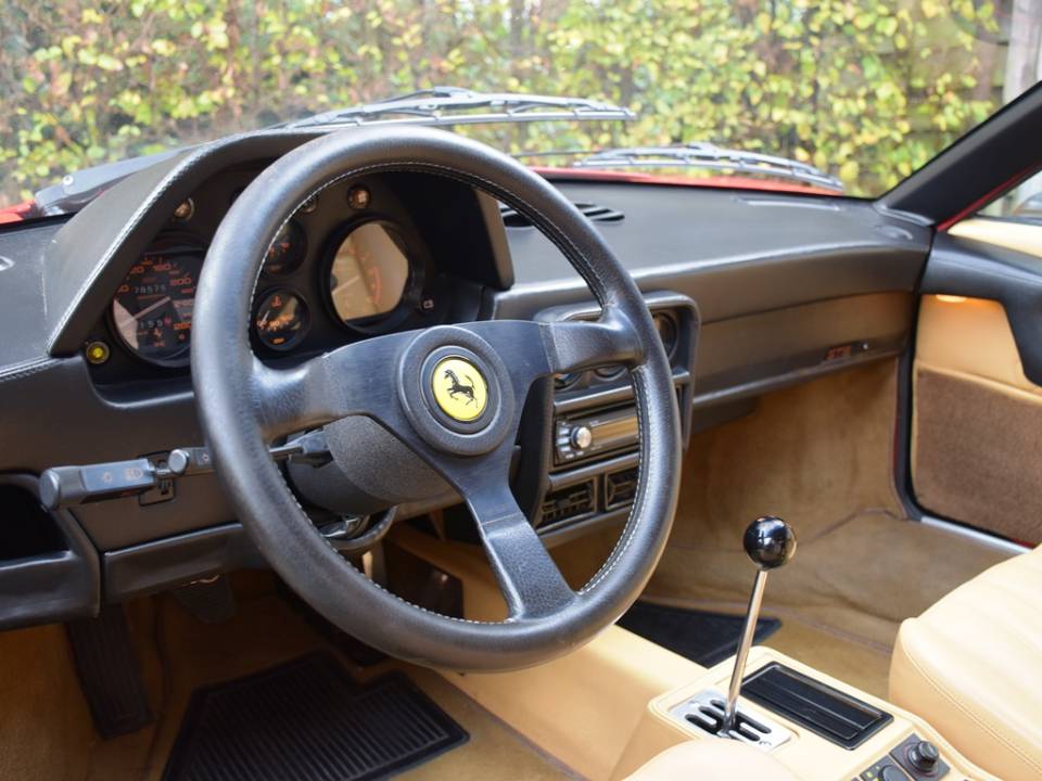 Imagen 21/35 de Ferrari 328 GTB (1986)