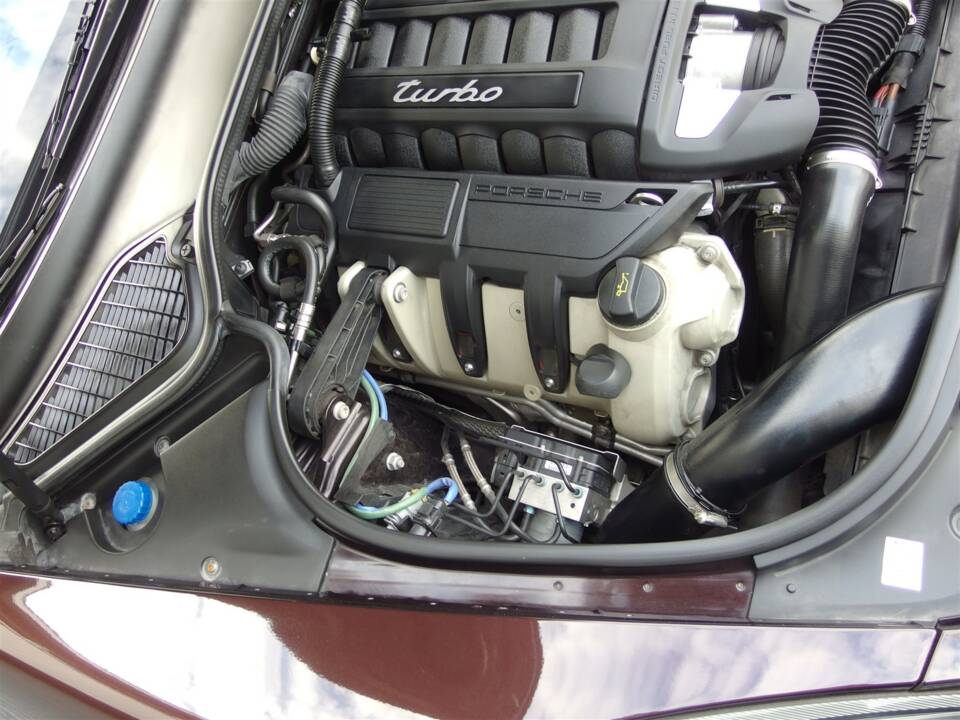 Bild 69/98 von Porsche Panamera Turbo (2009)