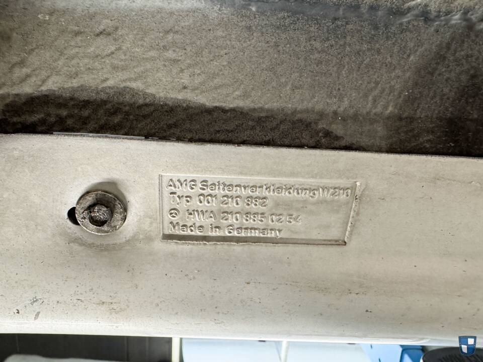 Image 97/98 de Mercedes-Benz E 50 AMG (1996)