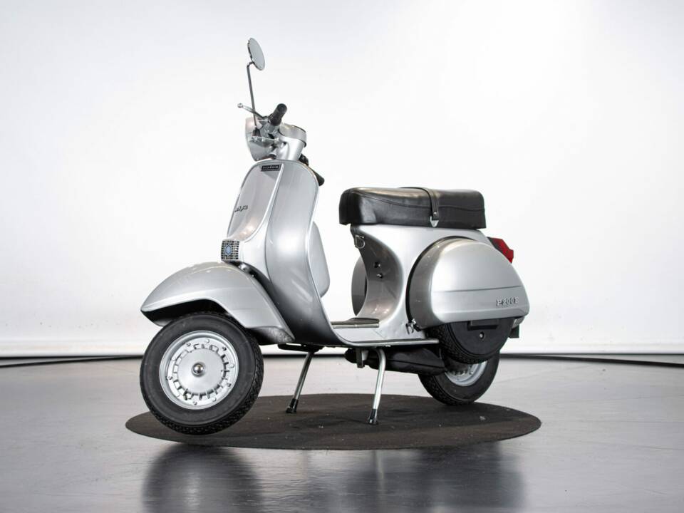 Bild 8/47 von Piaggio Vespa P 200 E (1977)