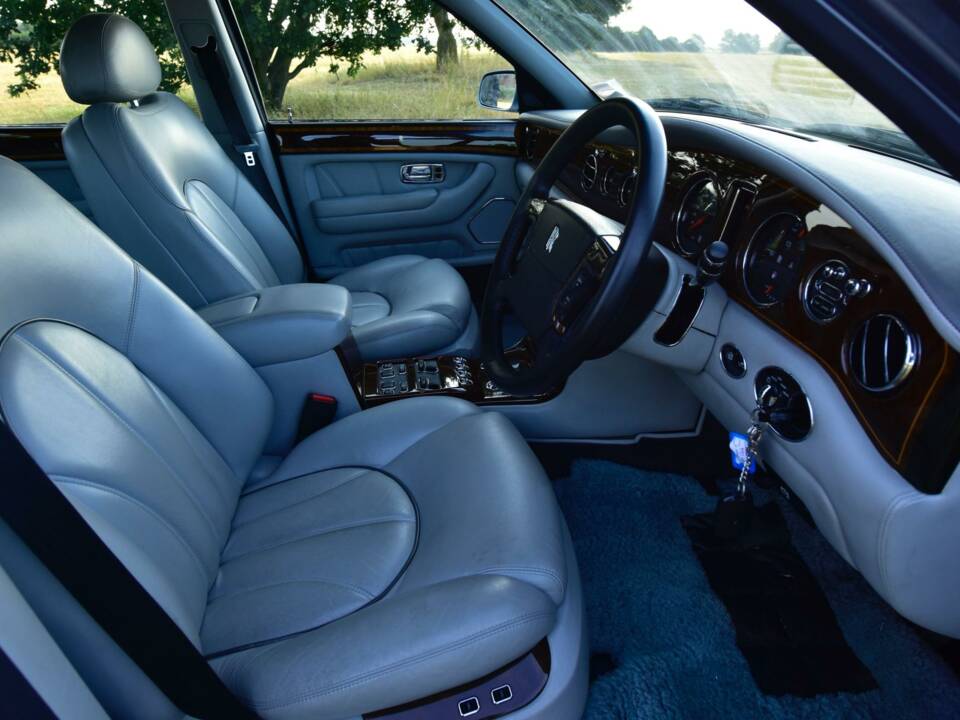 Image 40/50 of Rolls-Royce Silver Seraph (1998)