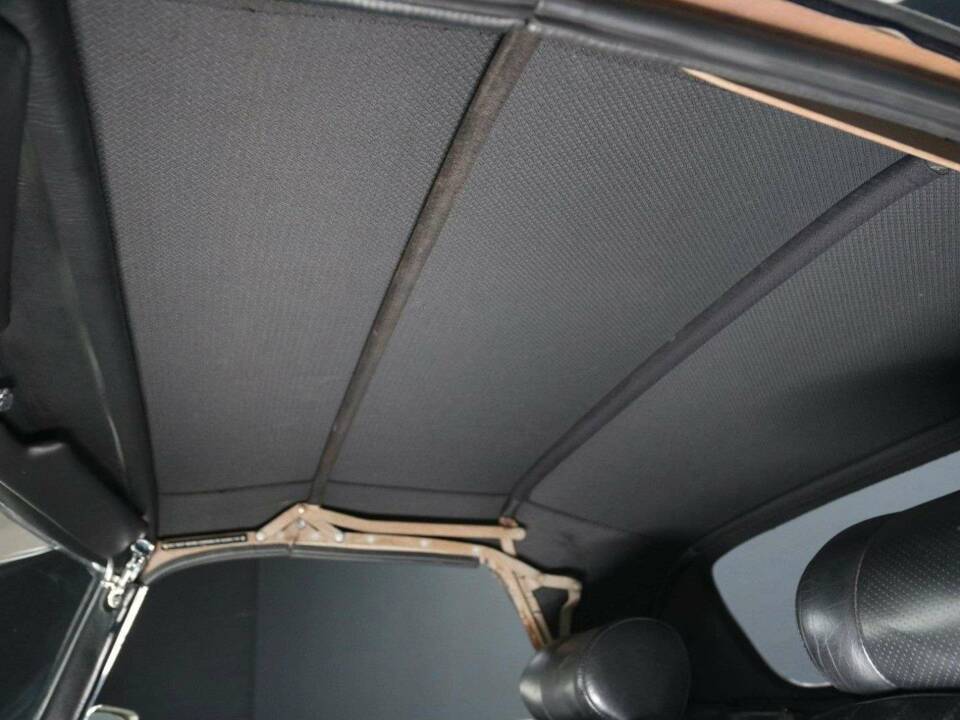 Image 42/49 de Jaguar Type E V12 (1974)