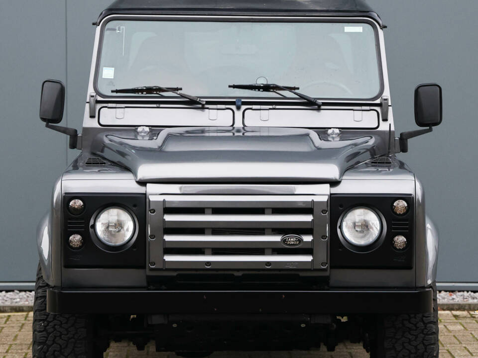 Bild 14/37 von Land Rover Defender 90 (1991)