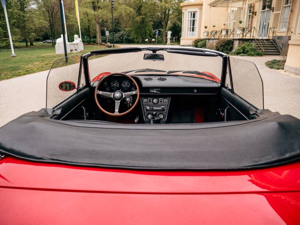 Image 59/65 of FIAT Dino Spider (1967)