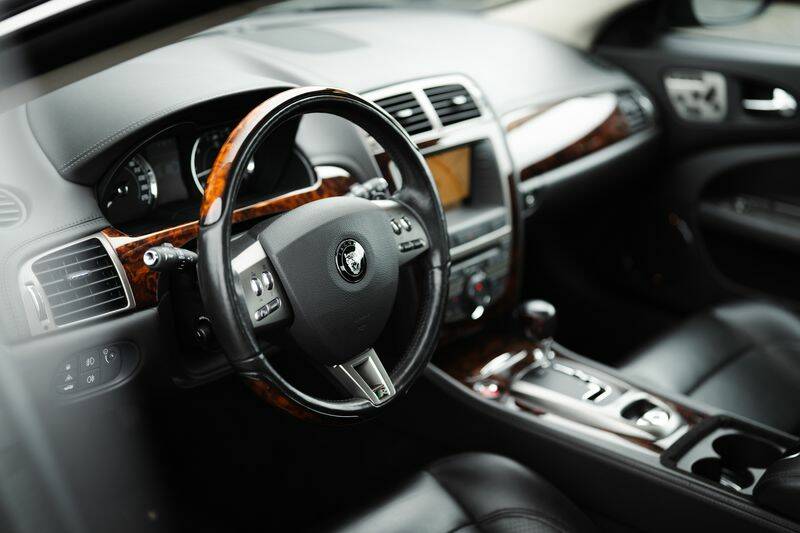 Imagen 25/37 de Jaguar XKR (2008)