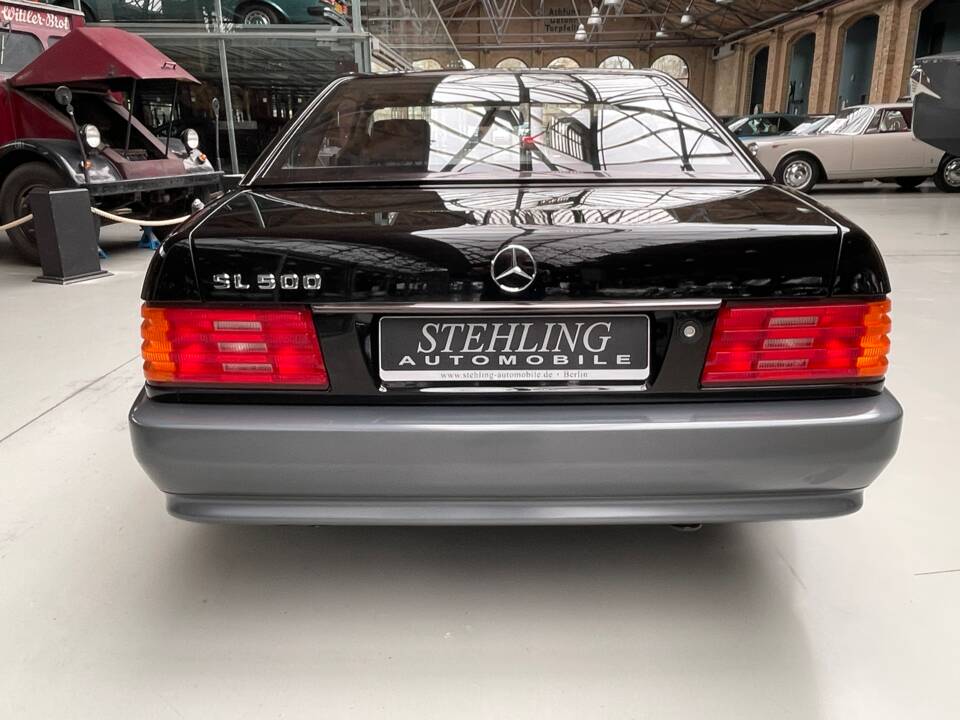 Afbeelding 5/53 van Mercedes-Benz 500 SL (1992)