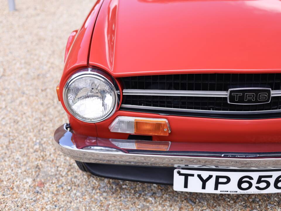 Image 24/50 de Triumph TR 6 (1973)