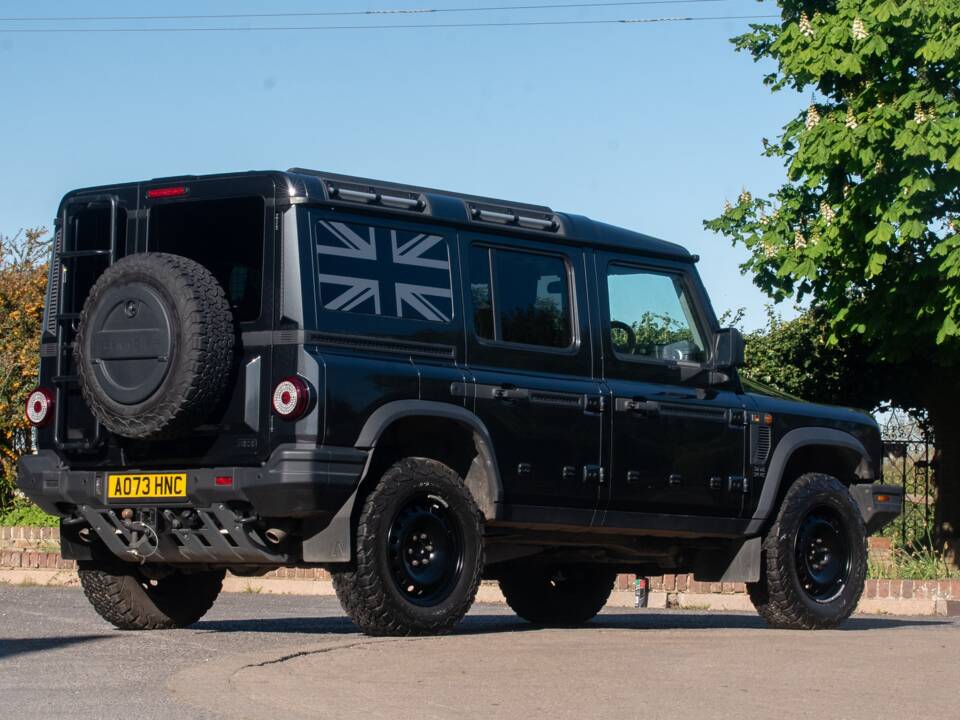 Image 3/50 of INEOS Grenadier Station Wagon Fieldmaster (2023)