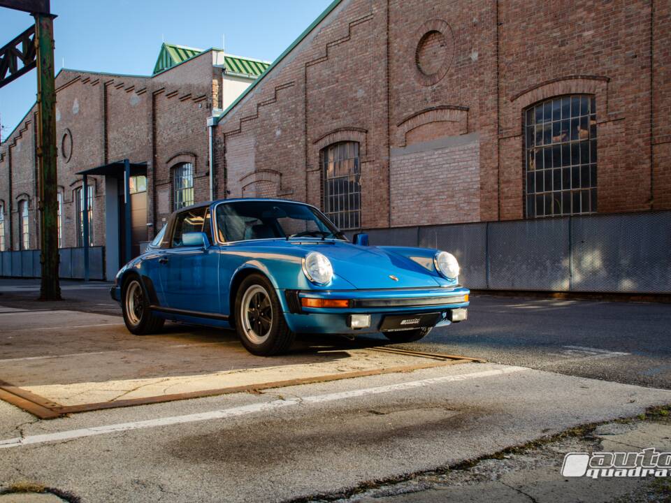 Image 13/13 of Porsche 911 SC 3.0 (1978)
