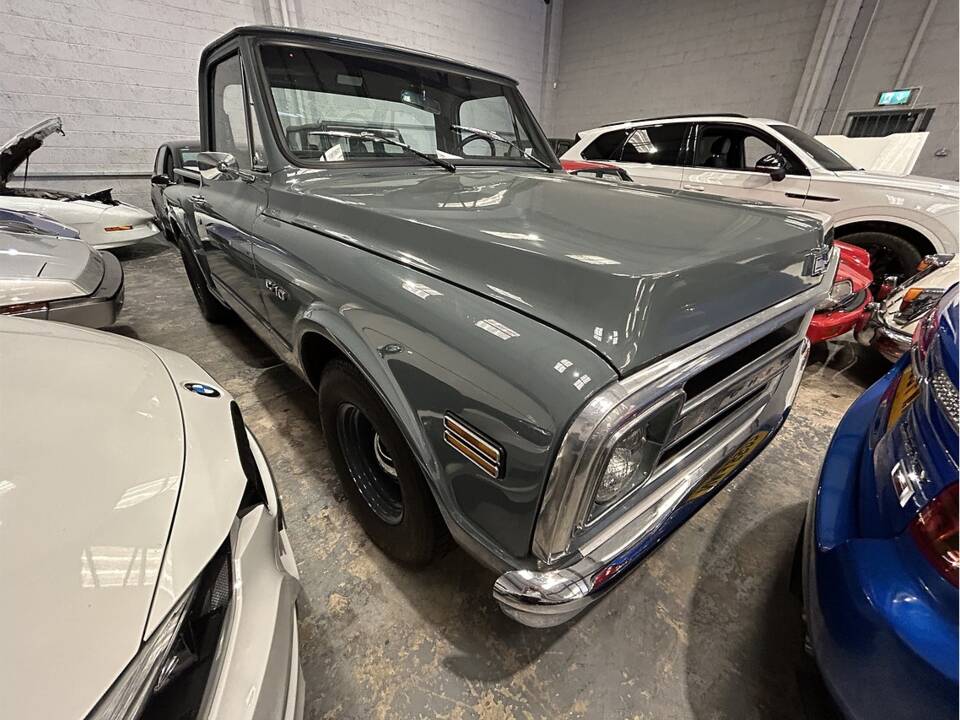 Image 2/7 of Chevrolet C10 Stepside (1970)