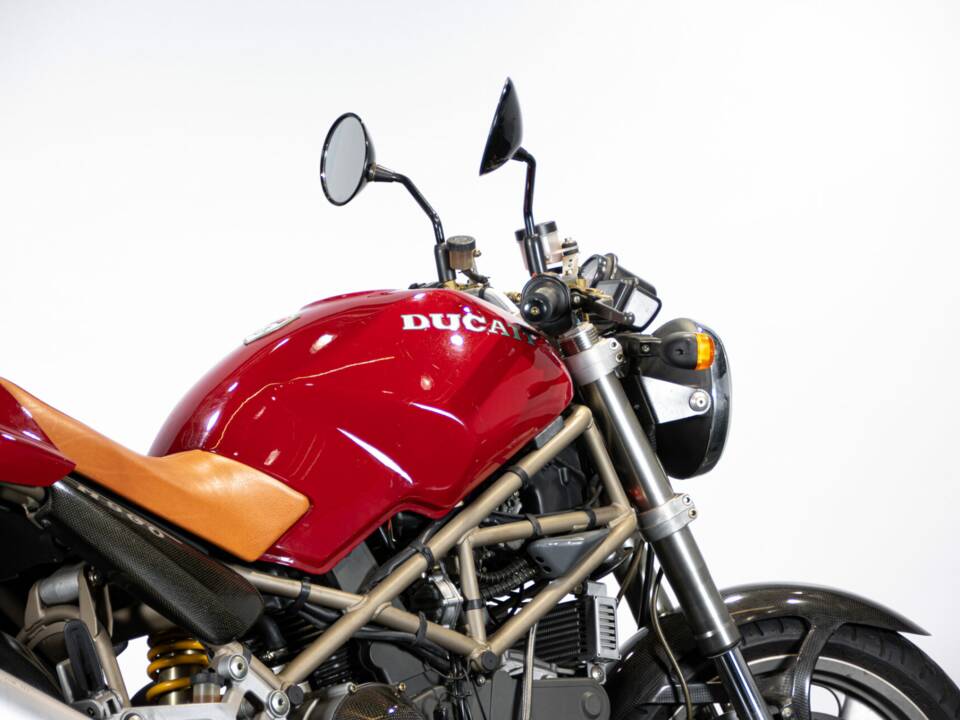 Imagen 27/50 de Ducati Monster 900 (1996)
